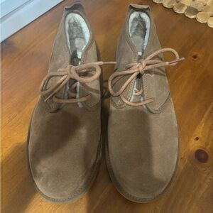 Men’s Uggs NEW size 10